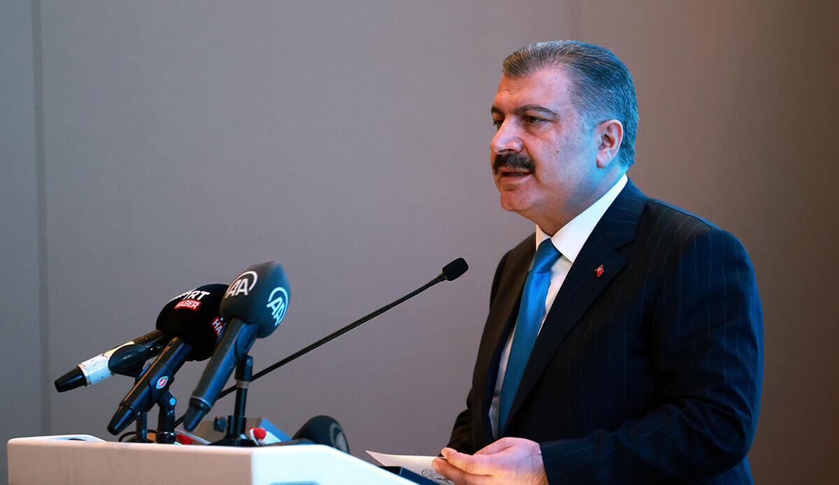 Bakan Koca duyurdu; Hekimler isteğe bağlı hasta kabulüne başladı görseli