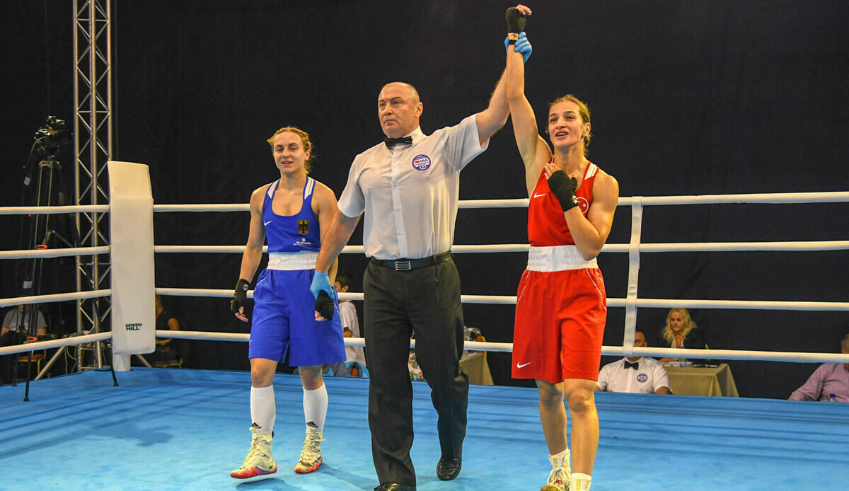 Buse Naz Çakıroğlu Avrupa şampiyonu! görseli