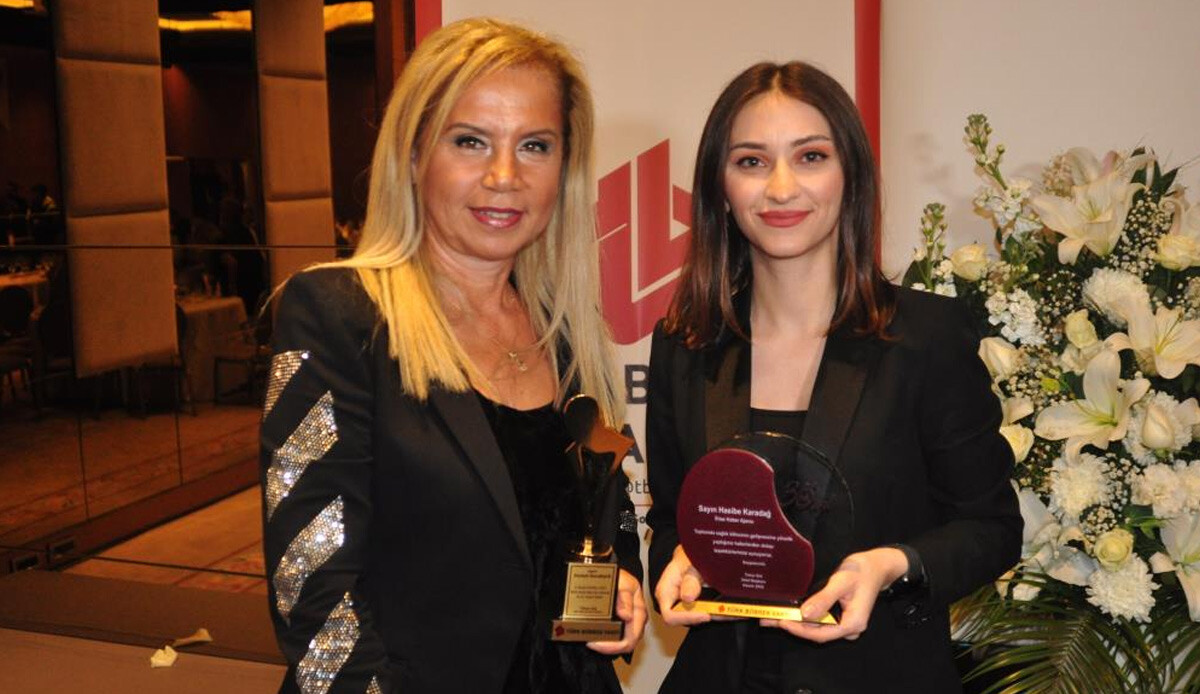 Türk Böbrek Vakfı’ndan İhlas Medya’ya 2 ödül birden görseli
