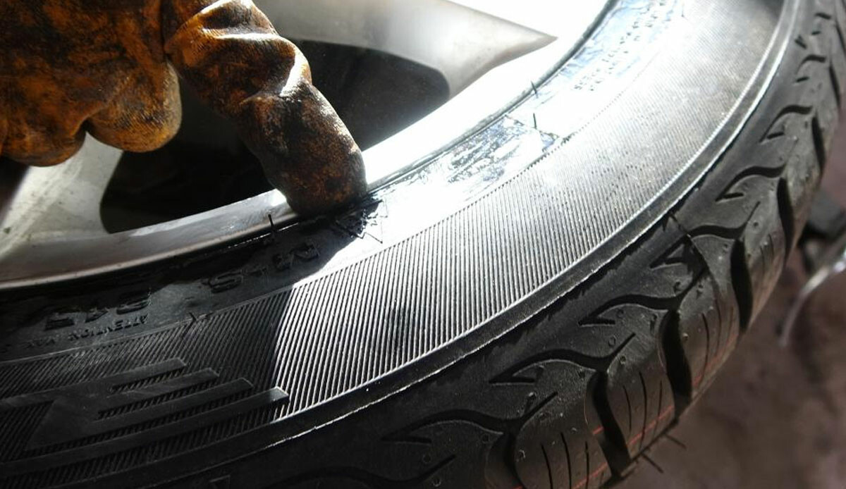 Karın yağmasını beklemeyin! Kış lastiği uygulaması başladı, cezası 1152 lira görseli