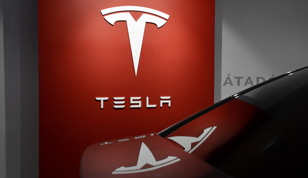 Elon Musk’ın şirketi Tesla, Türkiye ofisinde çalışacak personel arıyor görseli