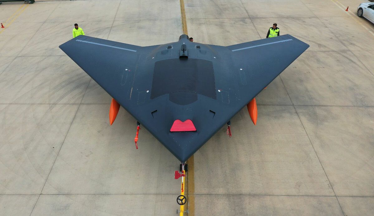 'Hayalet uçak' yüzünü gösterdi! İşte ANKA-3'ün özellikleri görseli