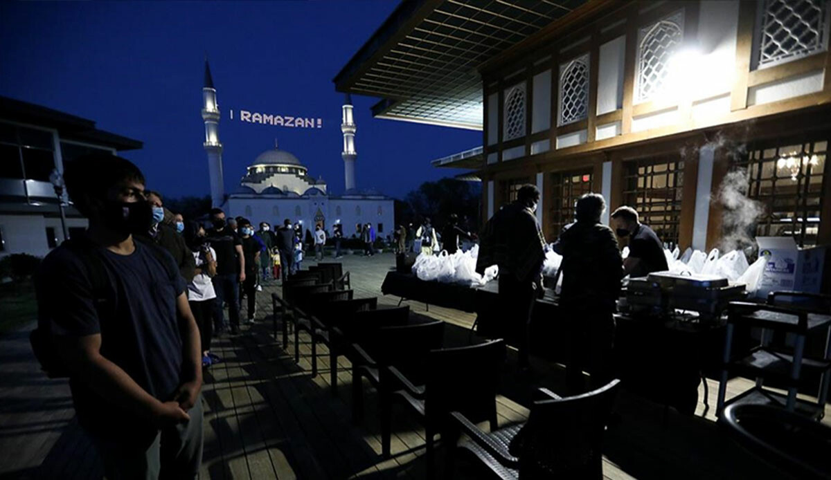 Ramazanda en uzun ve en kısa oruc süresi belli oldu görseli