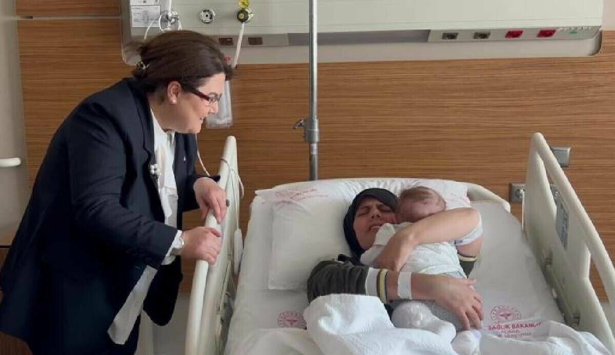 Gizem bebek 54 gün sonra annesine kavuştu görseli