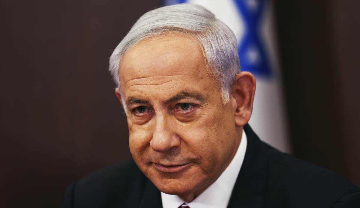 İsrail'de muhalefet Başbakan Netanyahu'yu topa tuttu görseli