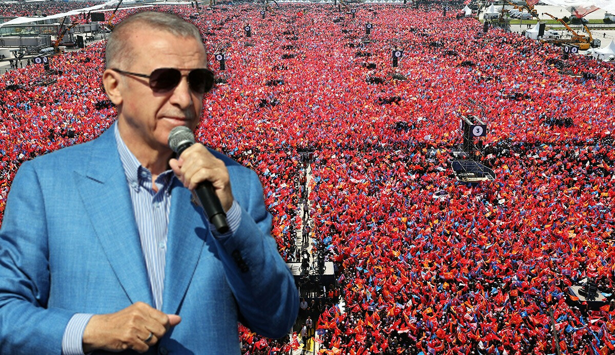 Cumhurbaşkanı Erdoğan, Batı medyasına 1 milyon 700 bin kişilik 'kapak' verdi! Kamu işçilerine müjde için salıyı işaret etti görseli