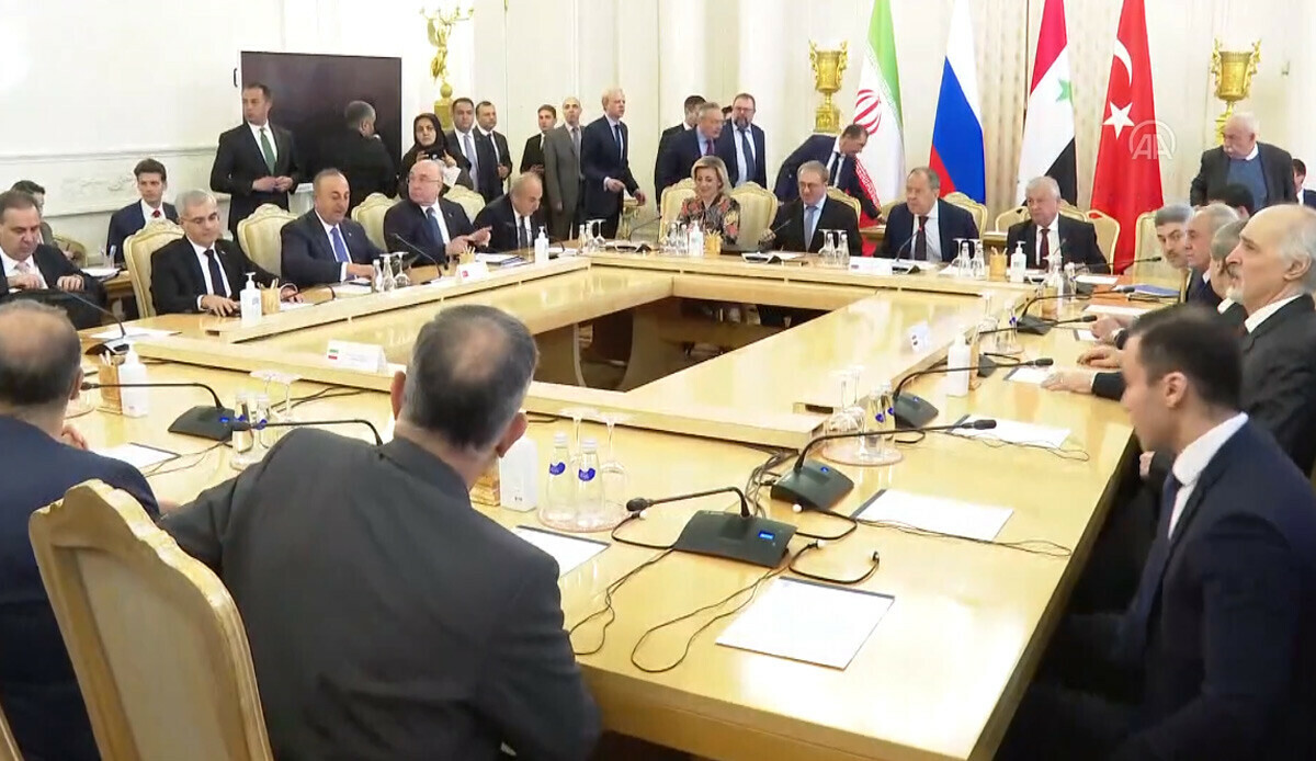 Son dakika: Moskova'daki Suriye konulu 4'lü zirvesi sona erdi Bakan Çavuşoğlu'ndan ilk açıklama görseli