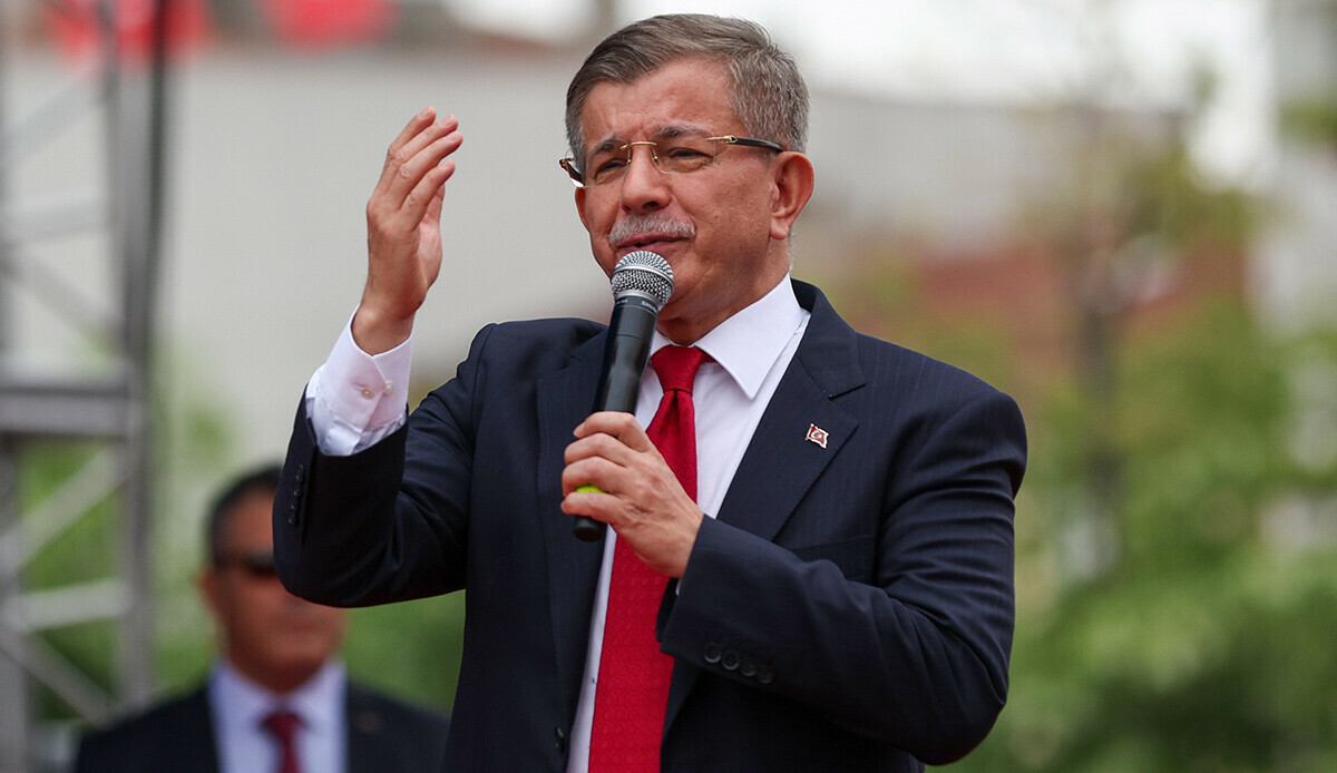 Ahmet Davutoğlu cumhurbaşkanı yardımcılığından çekilecek mi? 'Bir an bile düşünmem' diyerek açıkladı görseli