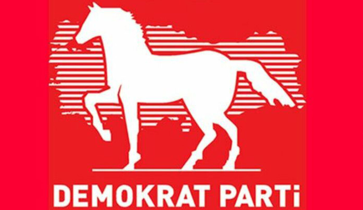 Demokrat Parti'de 5 istifa görseli
