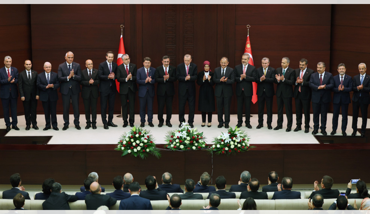 Yeni bakanlar nereli? Yeni kabinede kim kaç yaşında görseli