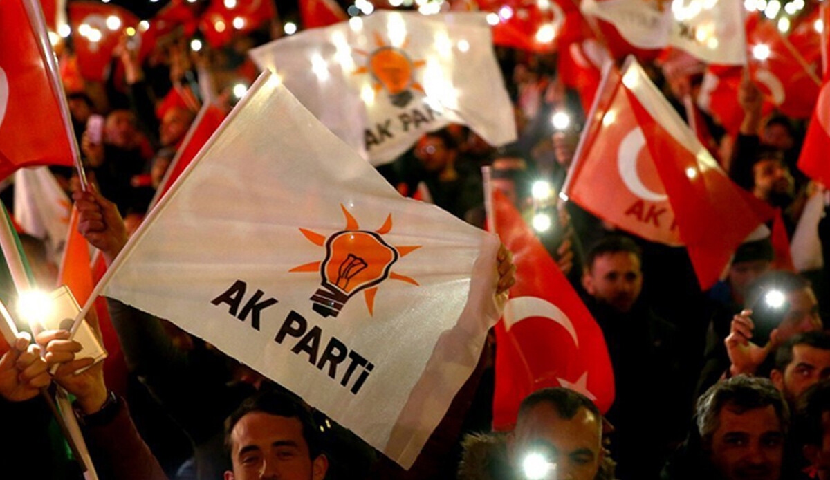 AK Parti yerel seçimlere yeni yüzlerle girecek: Hedef turuncu haritayı büyütmek görseli