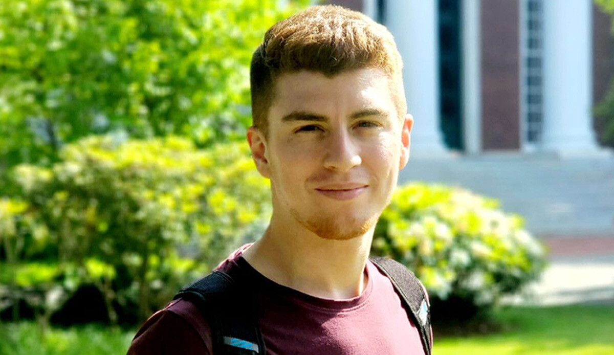 Bilim dünyası Harvard'daki dahi Türk fizikçiyi konuşuyor: 175 yıllık büyük gizemi çözdü görseli