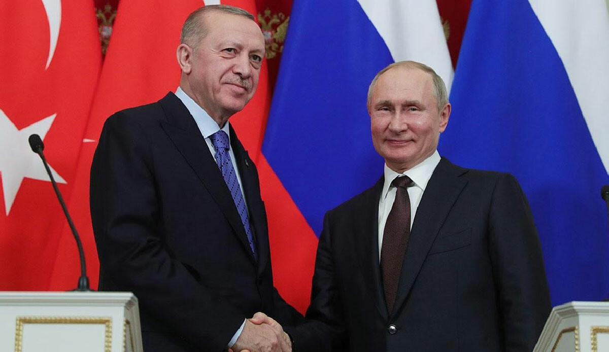 Erdoğan, Putin'in iki özel isteğini açıkladı! Tahıl koridoru ve doğal gaz için yeni plan: Türkiye küresel enerji merkezi olacak görseli