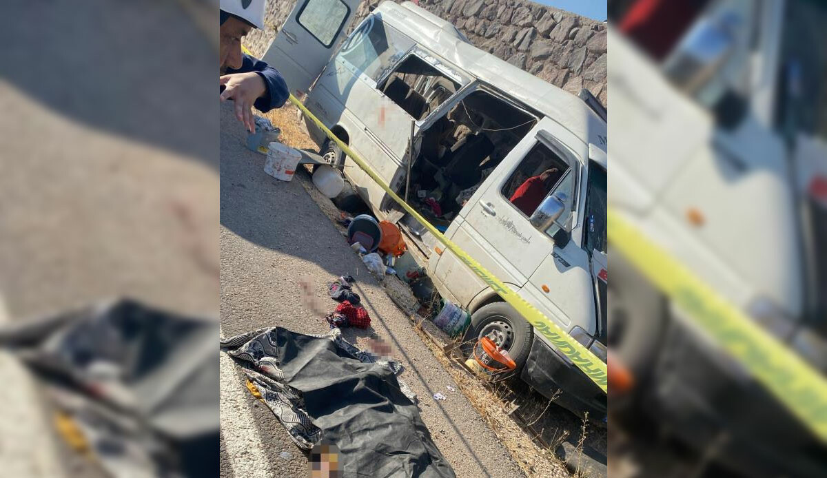 Şanlıurfa'da feci kaza! Tarım işçilerini taşıyan minibüs kaza yaptı: Çok sayıda ölü ve yaralı görseli