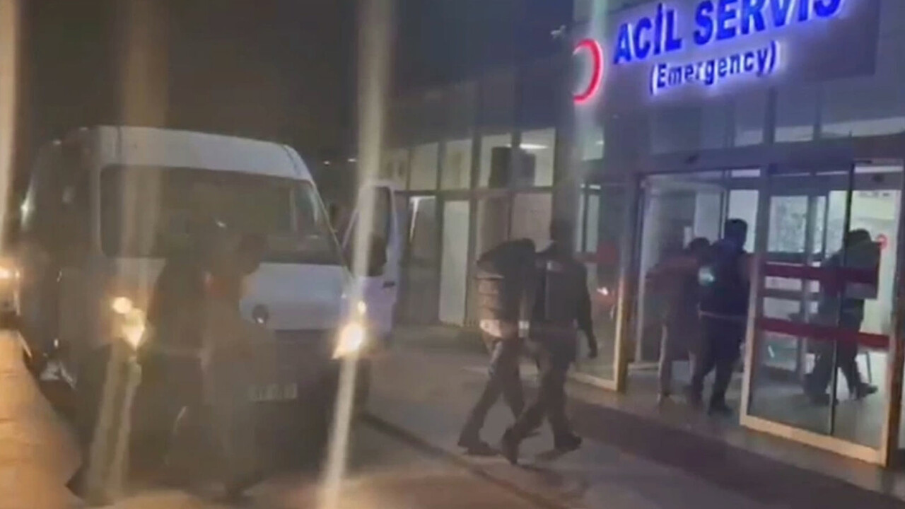 Balıkesir'de 7 organizatör ile 14 düzensiz göçmen yakalandı görseli