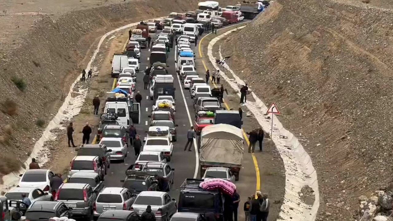 Paşinyan'ın etnik temizlik suçlamasına Rusya'dan yanıt: Ermenilerin ayrılması için doğrudan bir gerekçe yok! görseli