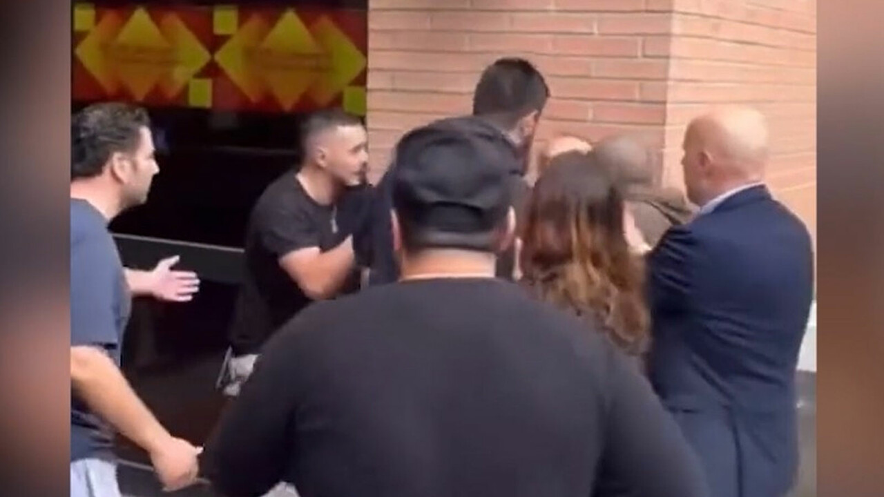 Ermeni gruptan ABD'de çirkin provokasyon: Türk diplomatlara saldırdılar görseli