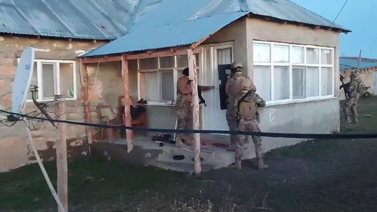 PKK/KCK'ya operasyon: 12 şüpheli gözaltına alındı görseli