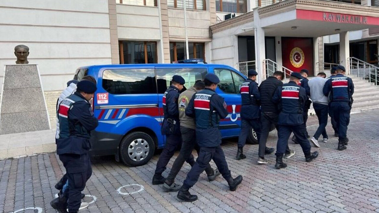 Kastamonu'da uyuşturucu operasyonu! Tutuklamalar var görseli