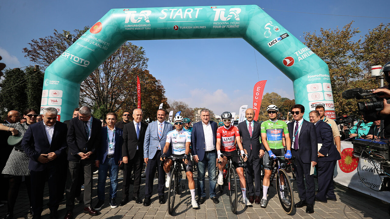 Sultanahmet'te 58. Cumhurbaşkanlığı Türkiye Bisiklet Turu heyecanı görseli