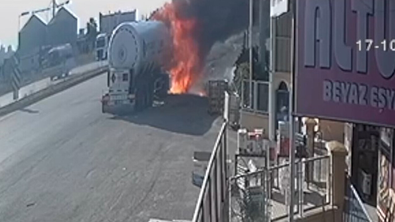 Adana'da LPG yüklü tankerde yangın! görseli