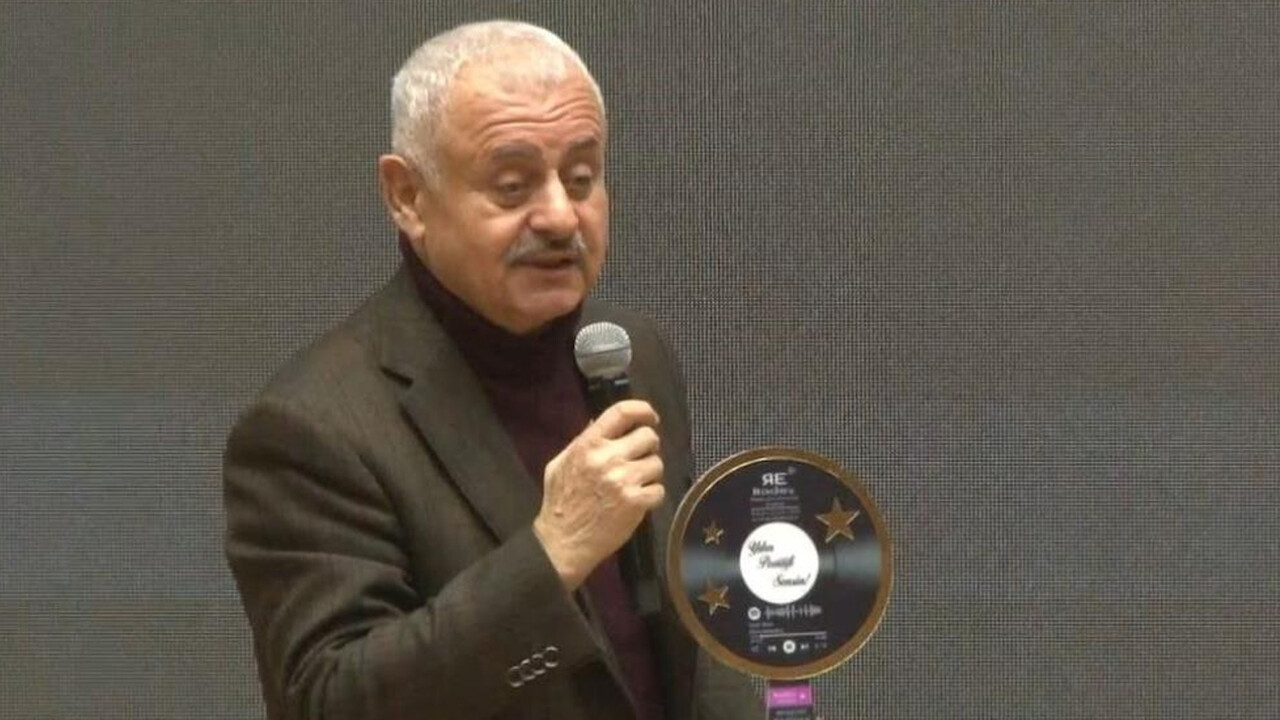 RADEV Artı Ödülleri töreninde TGRT FM’e ve TGRT Haber’e Ödül görseli