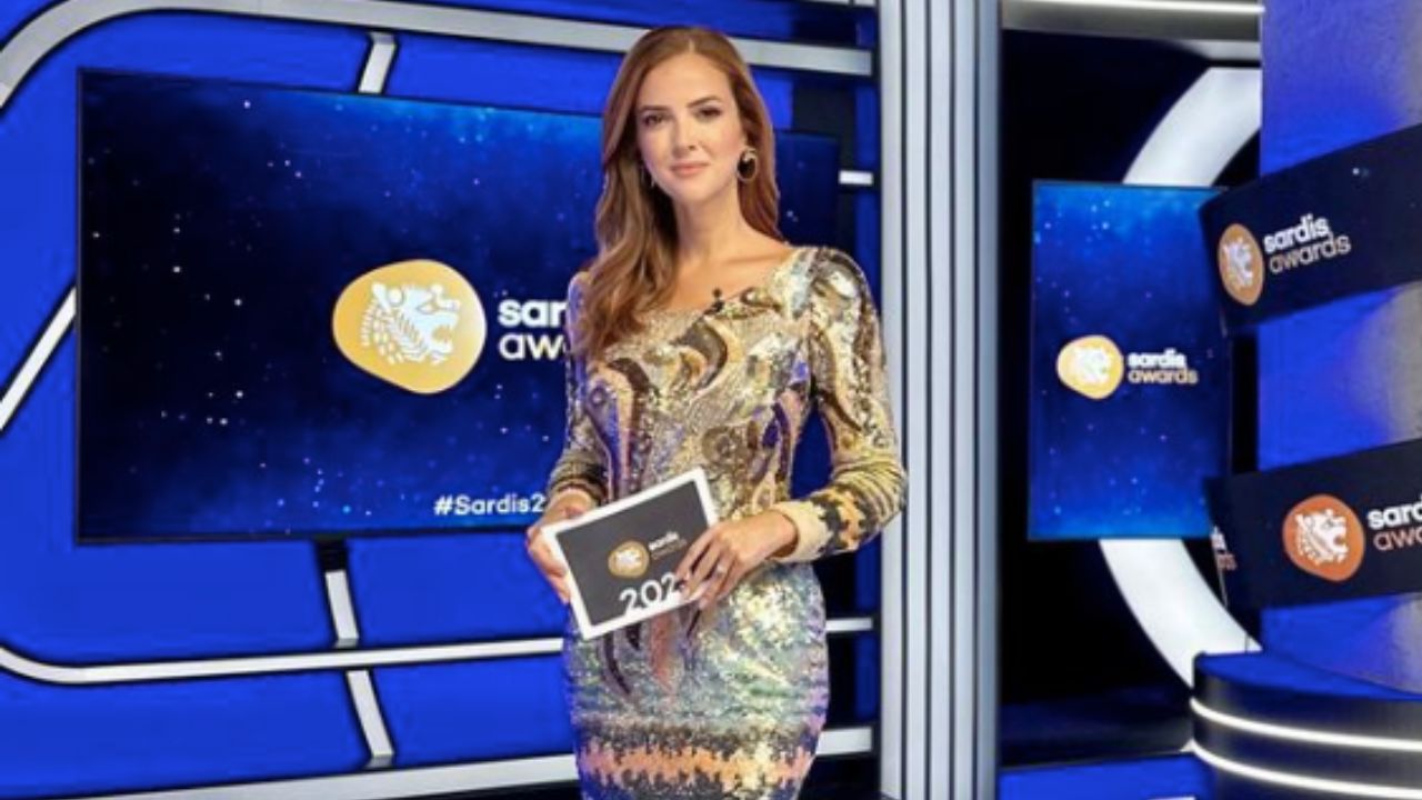 Sunucu Simge Fıstıkoğlu hayatı ve biyografisi görseli