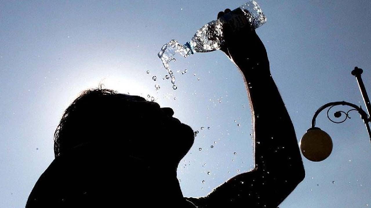 Çin'de aşırı sıcaklar can kaybına neden oldu! 2 kişi hayatını kaybetti görseli