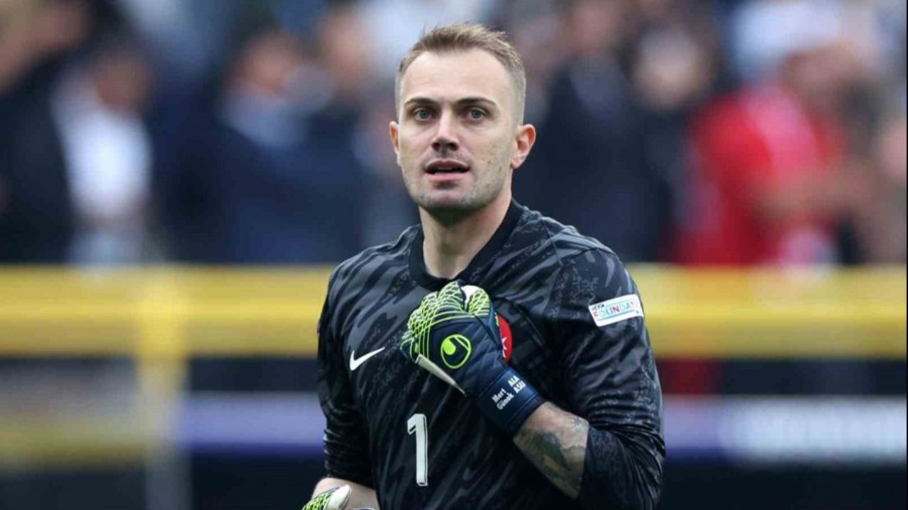 Beşiktaş-Lyon maçı hakemi belli oldu! Mert Günok Lyon maçında yer alacak mı? görseli