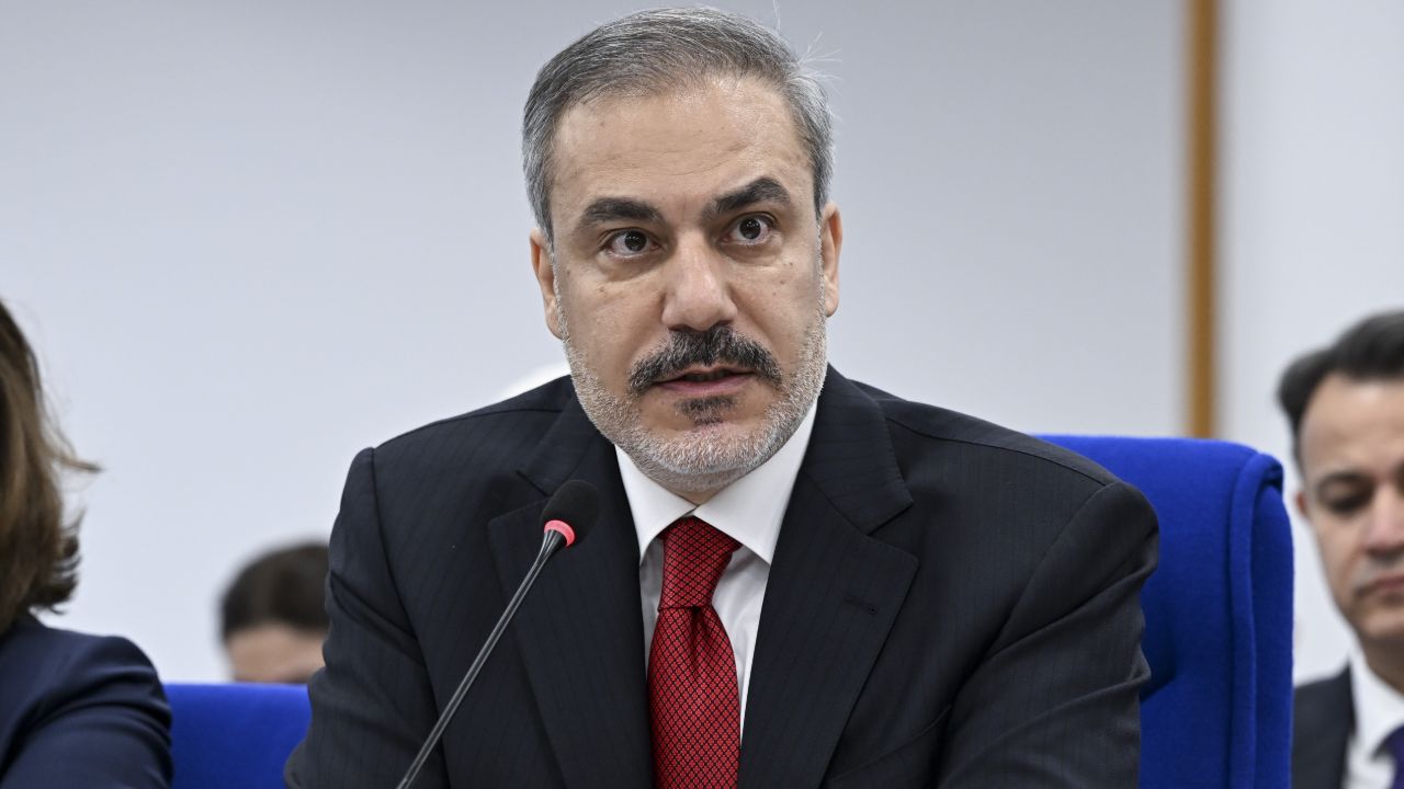 Hakan Fidan'dan nükleer savaş uyarısı: Bu bir şaka değil görseli