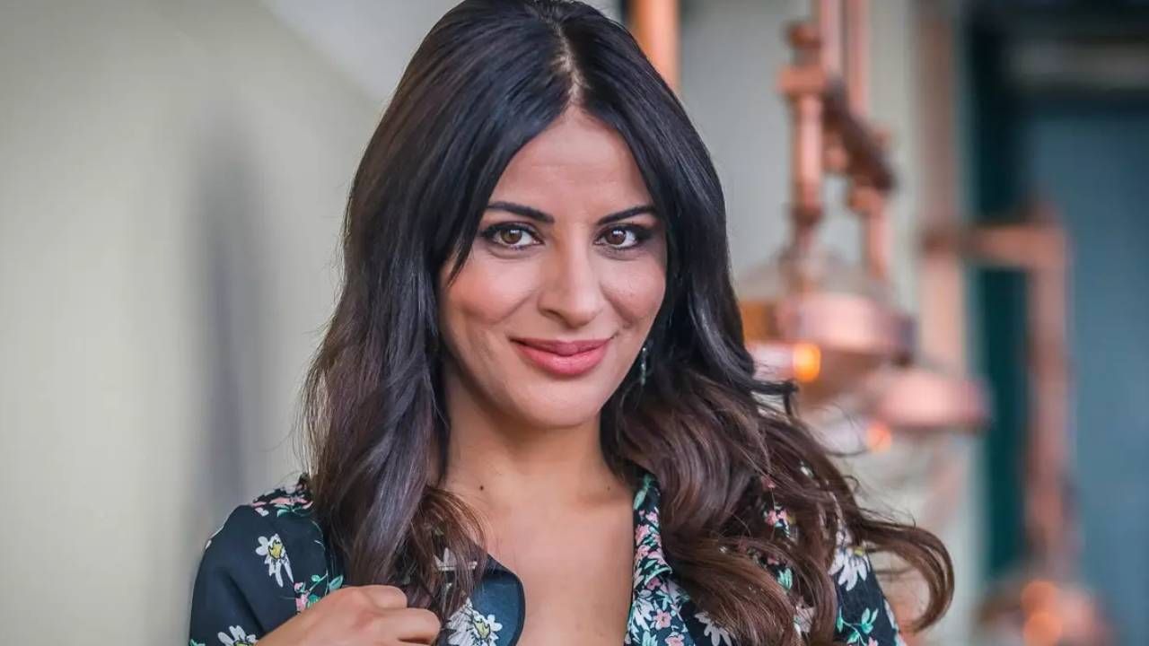 Zara'dan samimi evlilik açıklaması! 'Bende yaprak kımıldamıyor' görseli