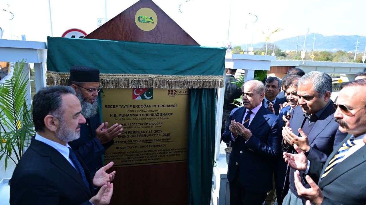 Pakistan’dan Türkiye’ye büyük jest: “Recep Tayyip Erdoğan Kavşağı” açıldı! görseli
