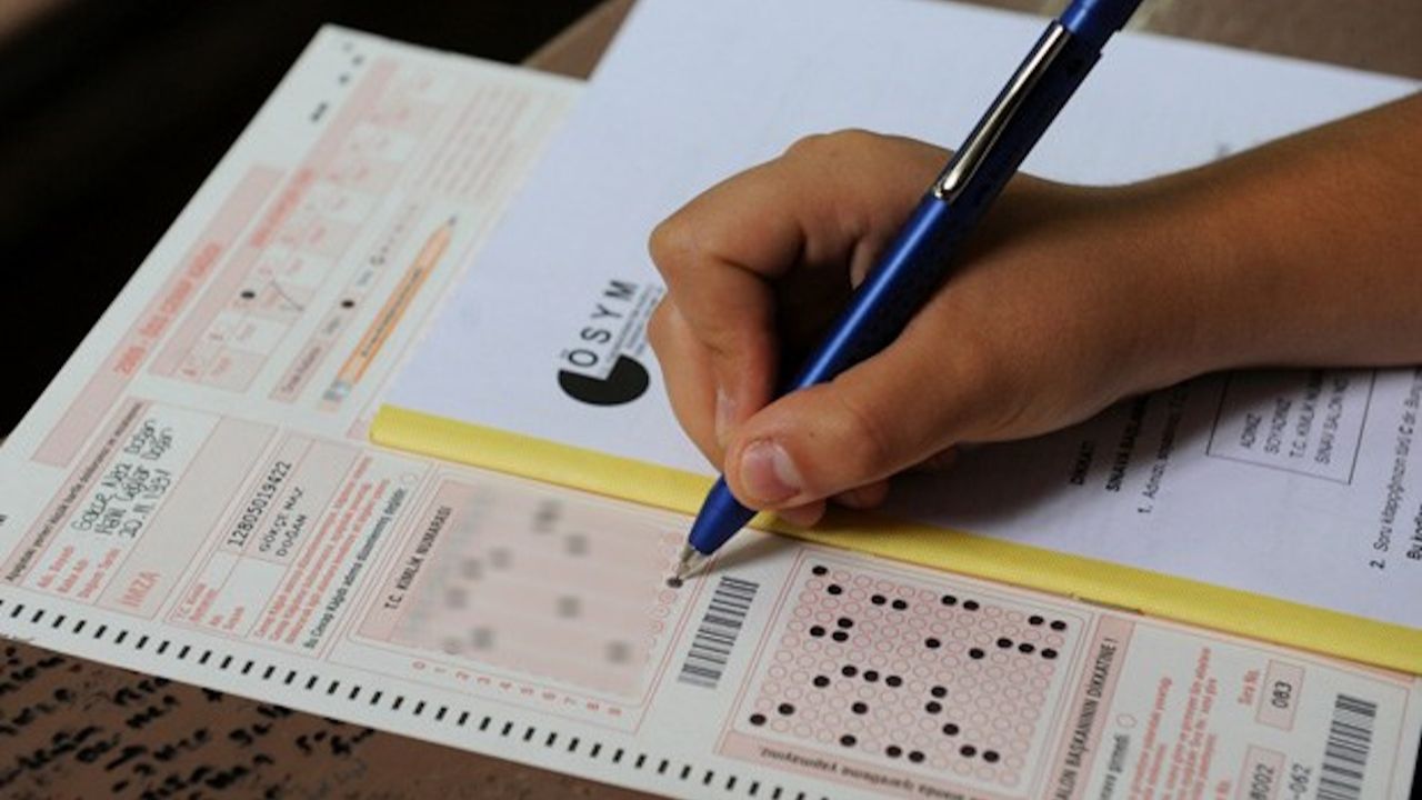YDS sonuçları ne zaman açıklanacak? 2025 Yabancı Dil Bilgisi Seviye Tespit Sınavı sonuç tarihi belli oldu görseli