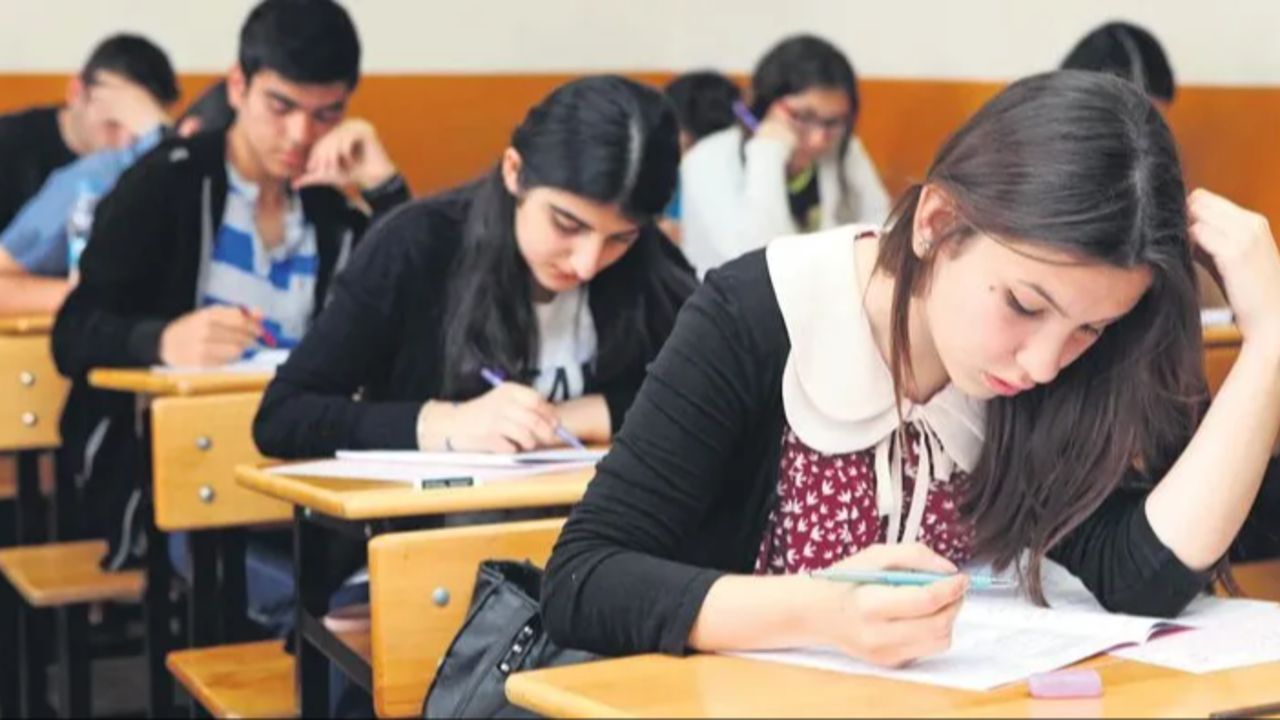 Açık lise sınavları ne zaman? AÖL kayıt yenileme tarihleri görseli