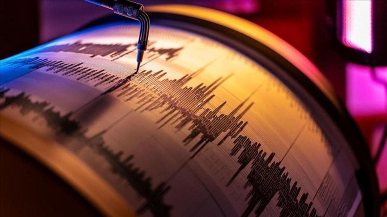 İzmir deprem son dakika! İzmir’de deprem mi oldu? görseli