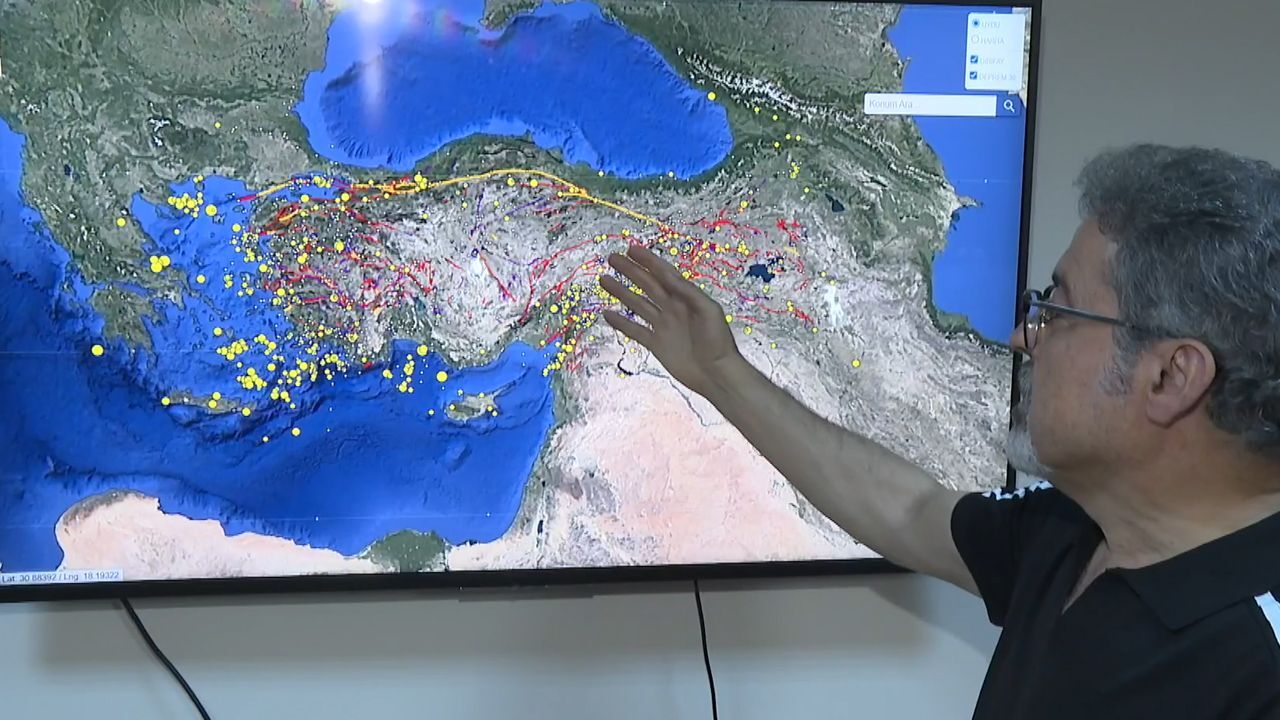 Uzmandan korkutan sözler: Türkiye'de her an deprem üretebilecek 30 fay var! Risk altındaki bölgeleri açıkladı görseli