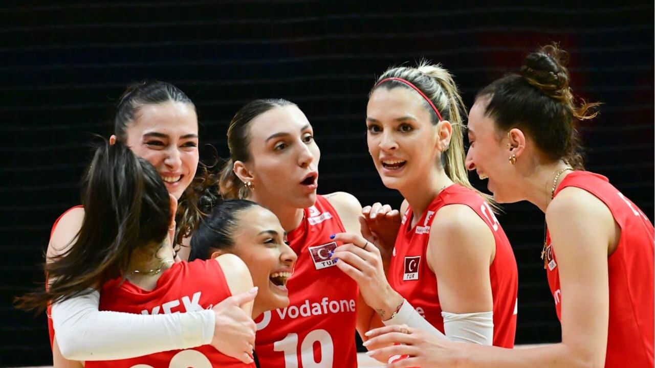 Türkiye - Brezilya voleybol maçı hangi kanalda, ne zaman yayınlanacak? Filenin Sultanları Milletler Ligi maç takvimi görseli
