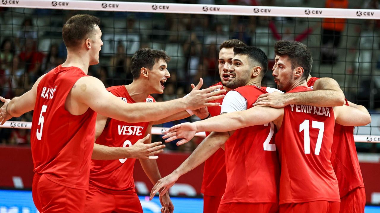 Türkiye-Ukrayna voleybol maçı ne zaman, saat kaçta ve hangi kanalda? Filenin Efeleri VNL maç takvimi görseli