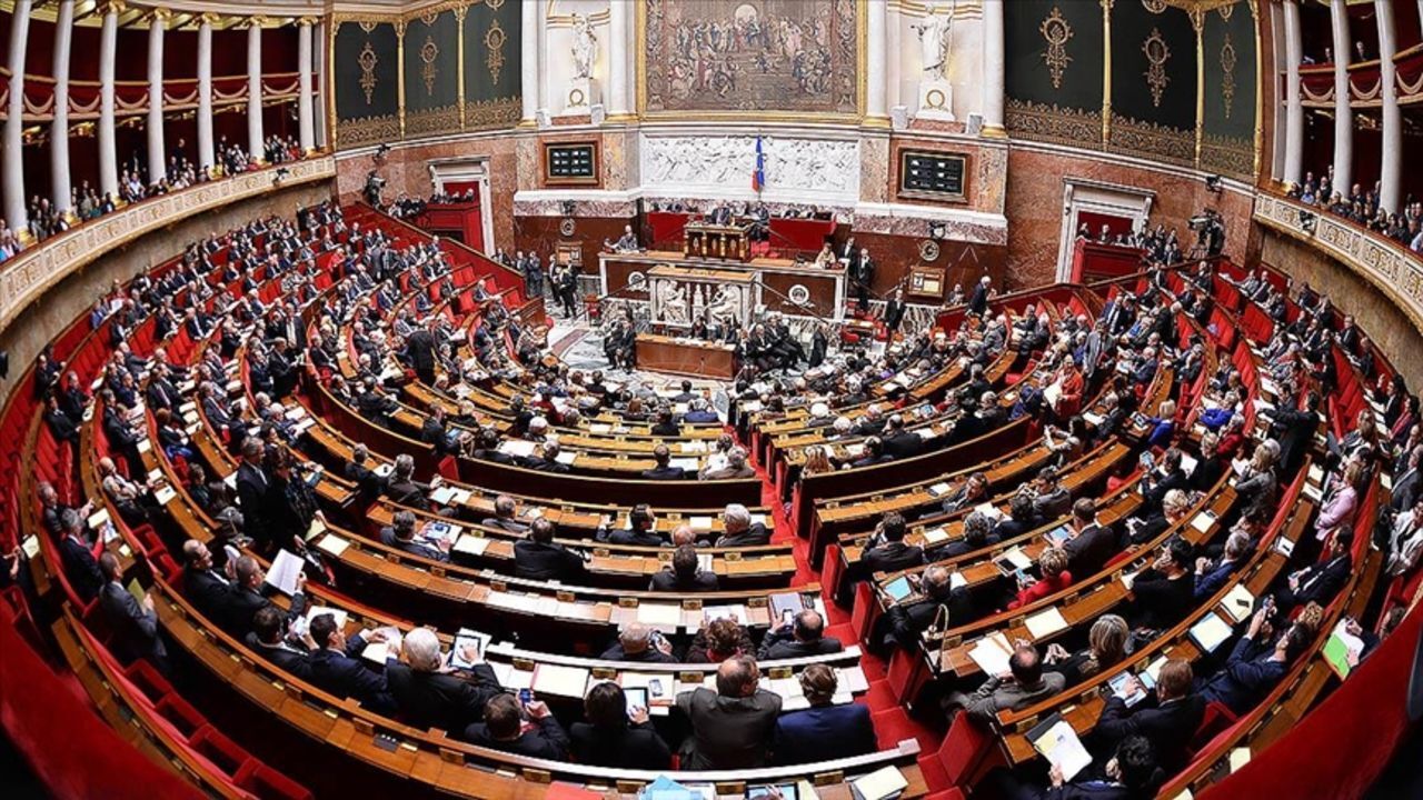 Ulusal Mecliste zor anlar! Oturuma ara verildi: Sebebi ise… görseli