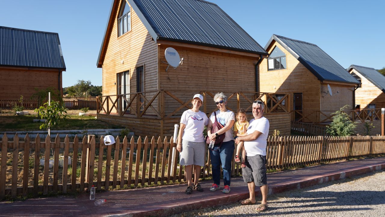 Yeşil Mahalle 3. Etapta tapu ve anahtar teslim coşkusu görseli