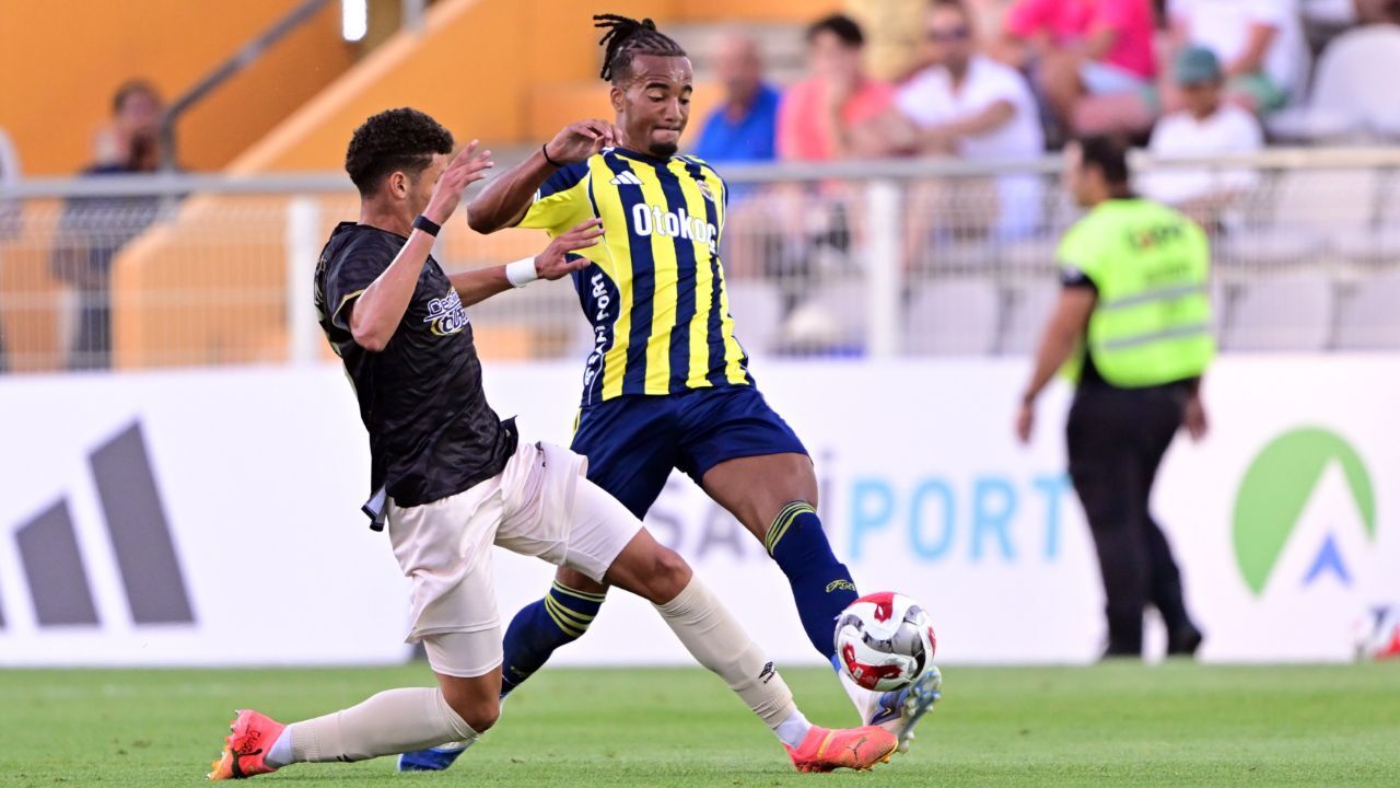 Fenerbahçe, Portekiz'de ilk maçını kazandı! Szymanski yıldızlaştı görseli