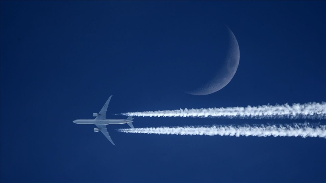 Bakan Uraloğlu duyurdu! Türk hava sahasında yeni rekor 