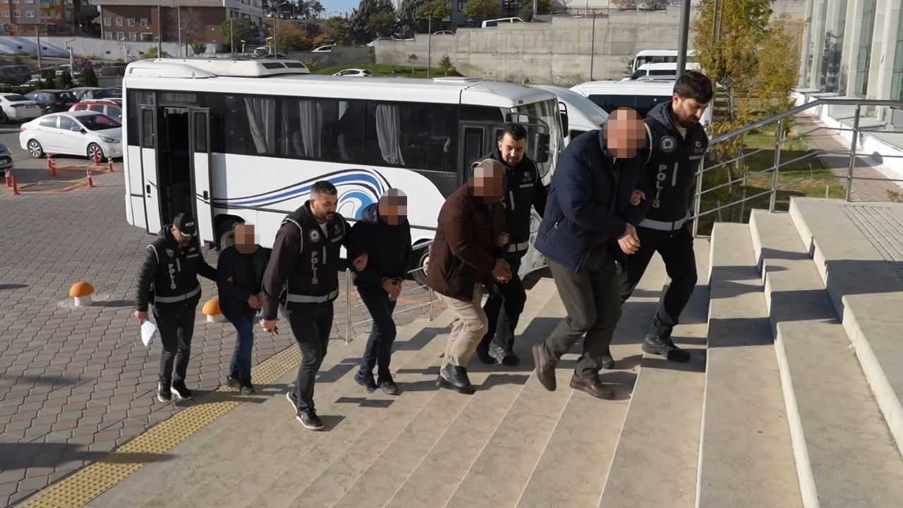 Devlet hastanesinde büyük skandal! 33 memur ve 13 personelin işine son verildi
