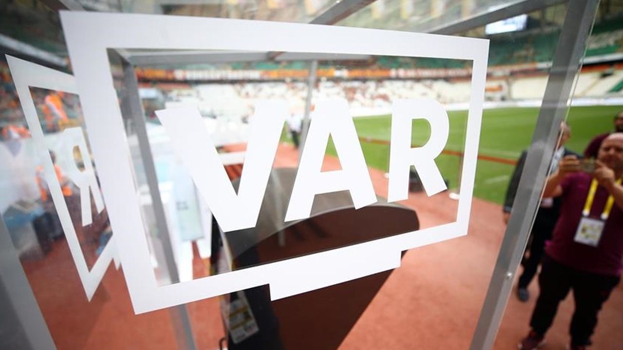 Kararları değiştirecek yeni sistem! VAR'a müdahale yetkisi geliyor