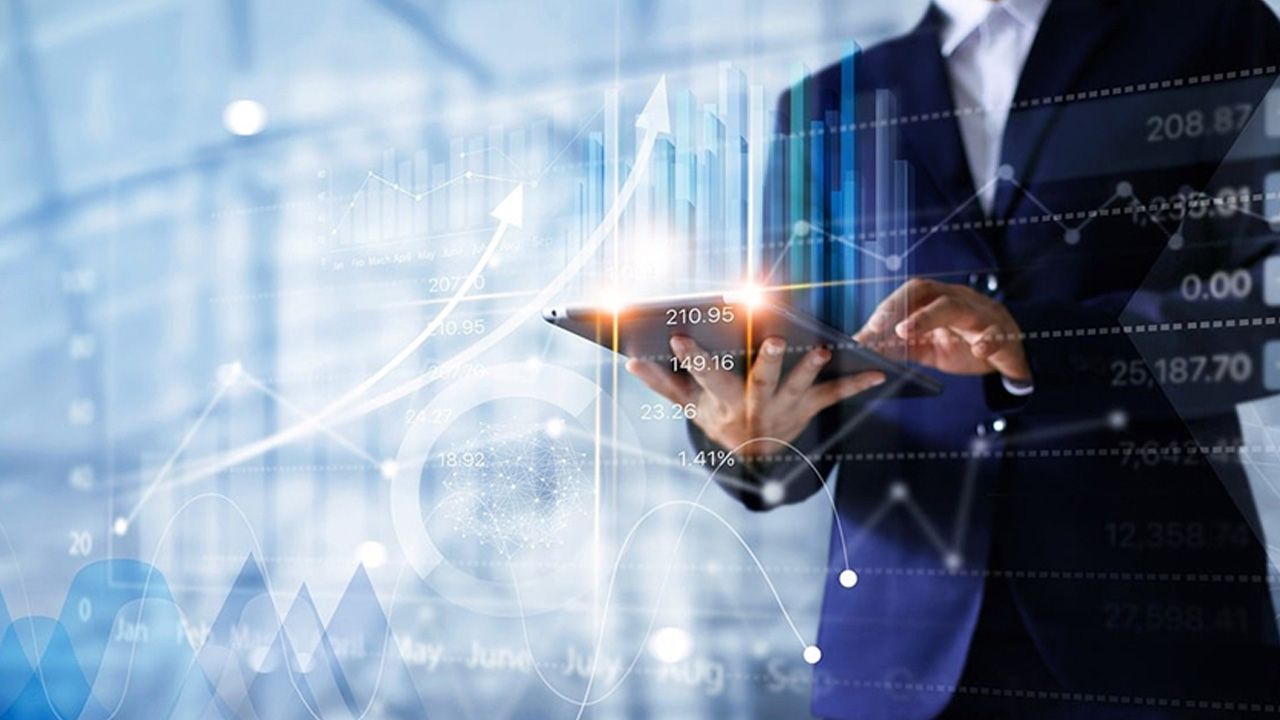 Teknoloji devleri uçuşta! Bir şirket daha 4 trilyon dolar barajını aştı 