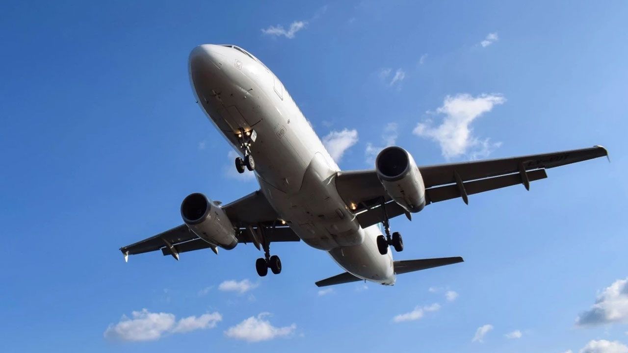 Yolcu uçağı İstanbul