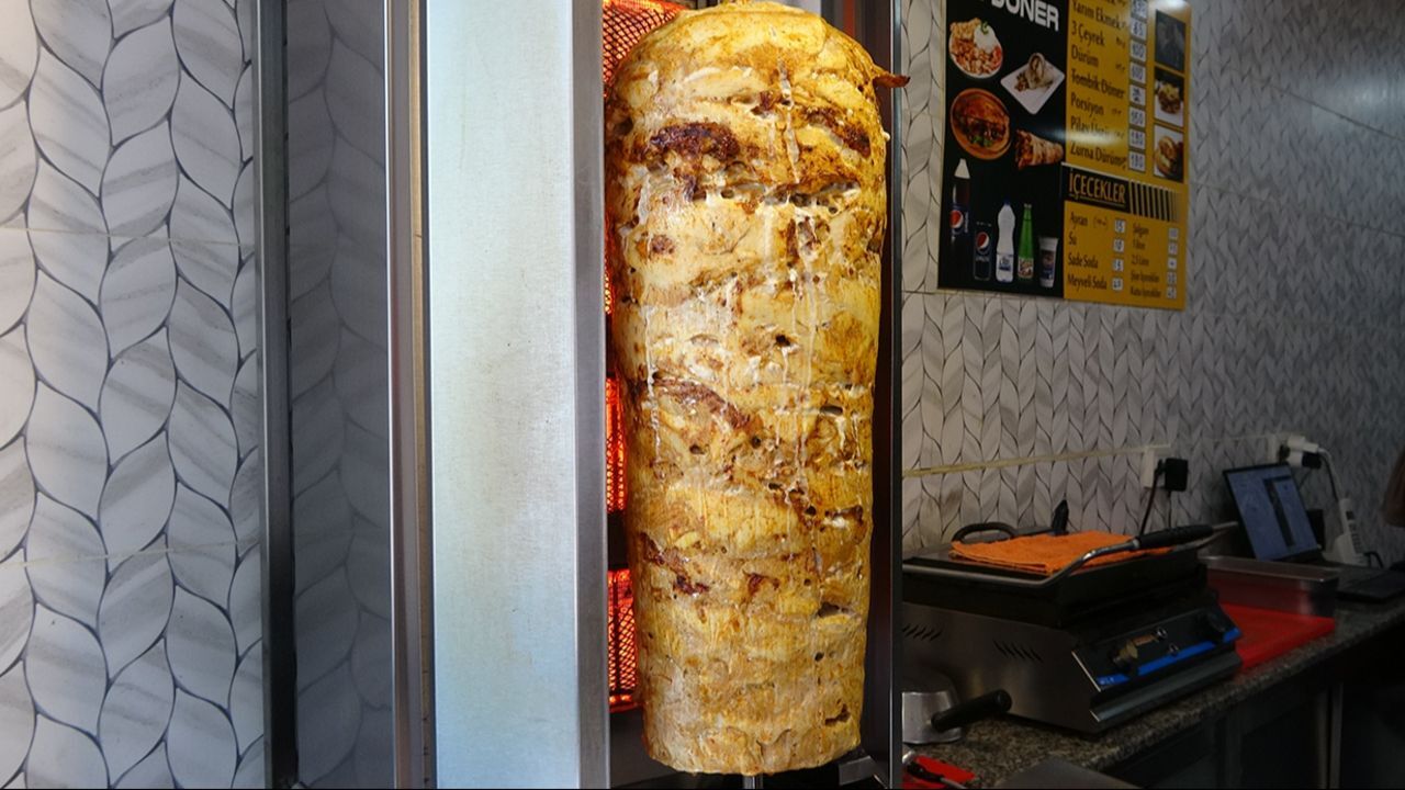 Yüzlerce kişi hastanelik olmuştu! Döner skandalında istenen cezalar belli oldu