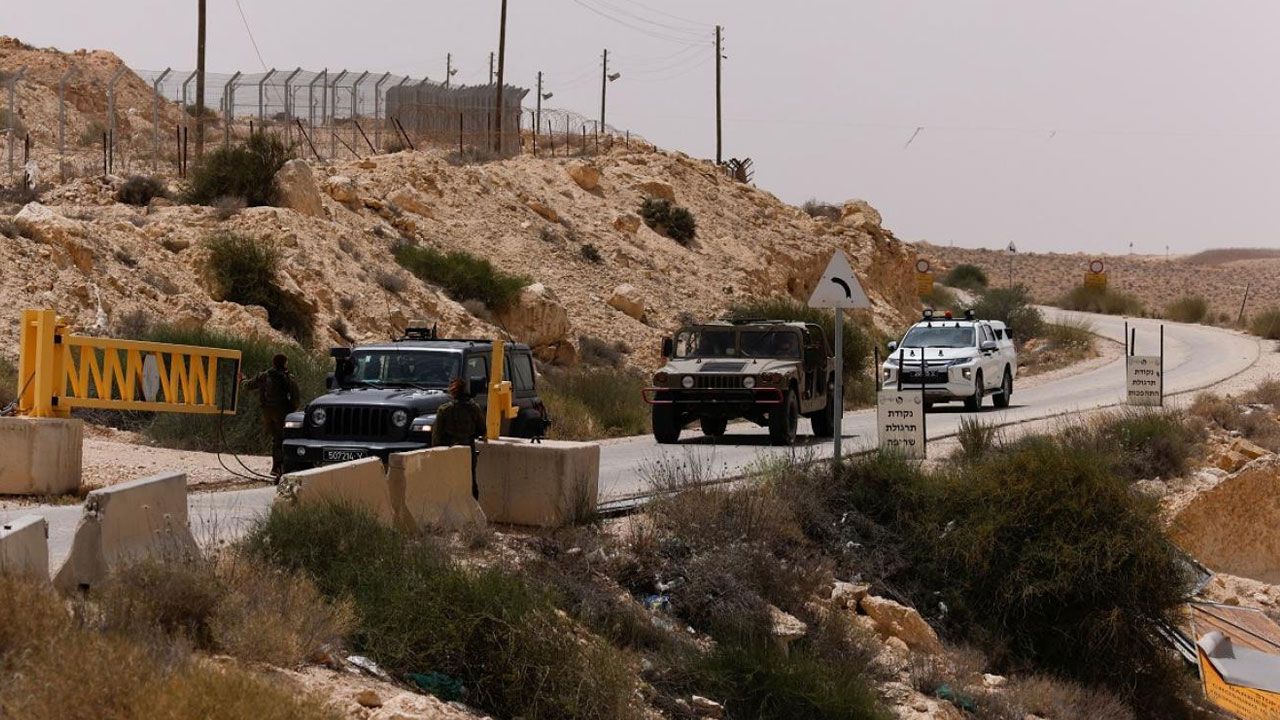 İsrail'in komşusundan müdahale çağrısı! Uluslararası topluma seslendiler görseli