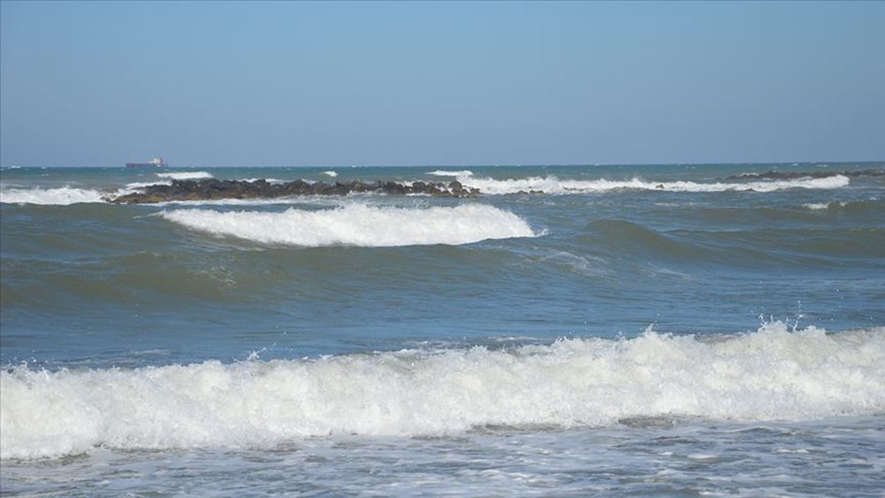 Yasak kararları art arda geliyor! O kentte de denize girmek yasaklandı