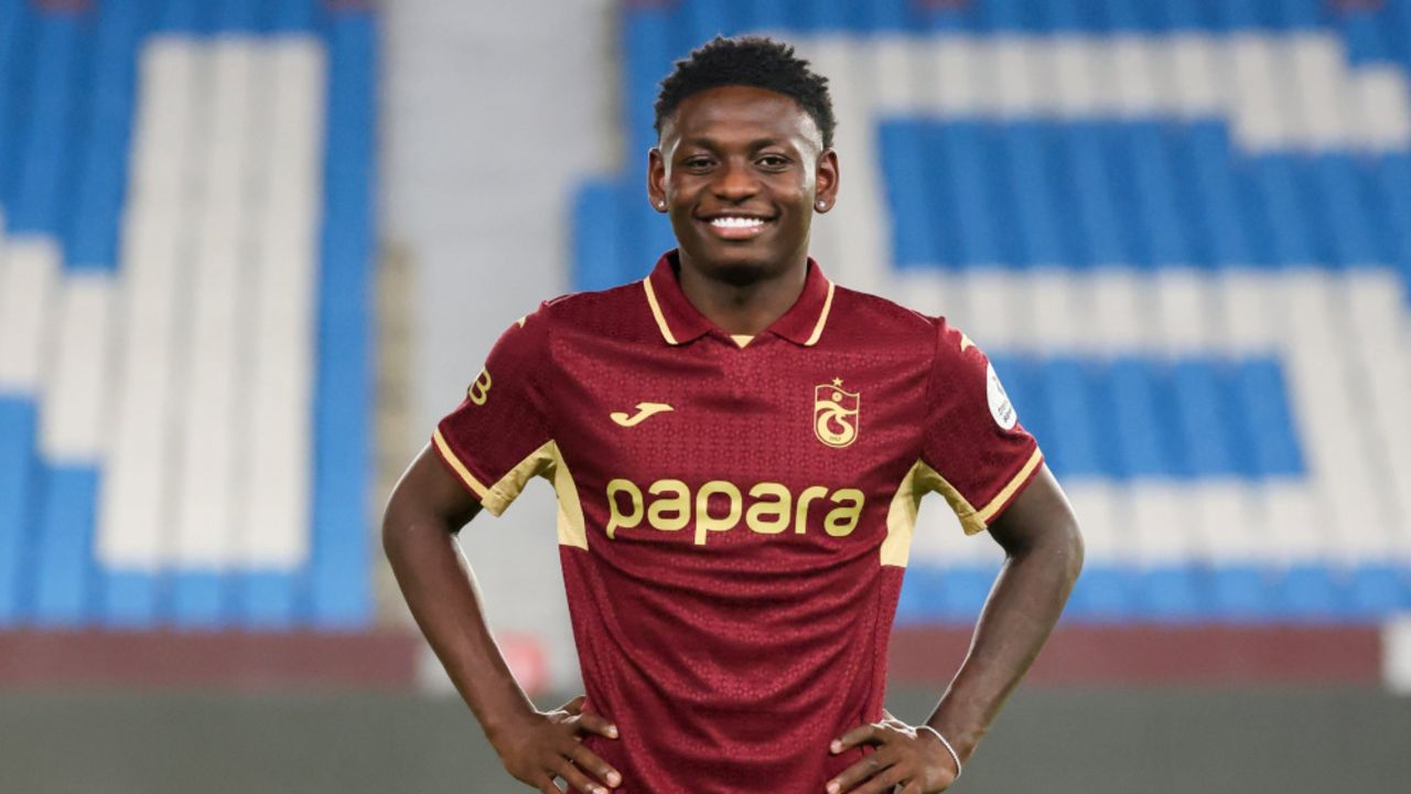 Trabzonspor'un 4 yeni transferinden 3'ü 20'lerinde! Gençlik fırtınası